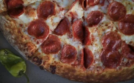 Papa Johns Shutters Hundreds of Locations Nationwide