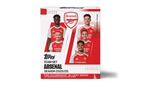 Attend the Topps Arsenal Team Set Launch for Exclusive Membership Rewards!