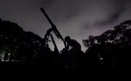 “How to View the Rare Alignment of Six Planets”