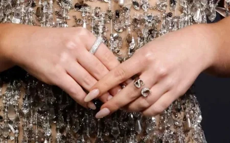 Sabrina Carpenter’s Manicurist Unveils the Ultimate Clean Girl Nail Polish