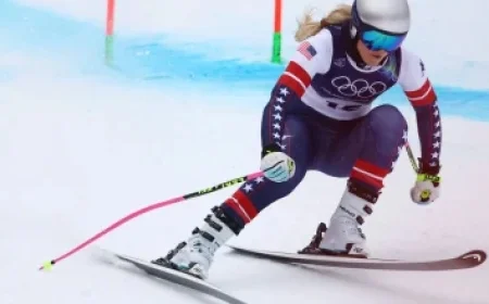 Usyk Battles Ex-Kickboxing Champ Verhoeven on May 23