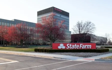 State Farm Provides $100 Refund for Car Insurance Customers