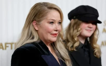 Christina Applegate Confines Herself to Bed Due to Multiple Sclerosis