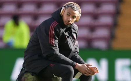 Live European Soccer: Liverpool Hosts West Ham United