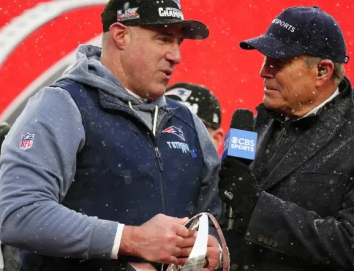 Patriots’ Mike Vrabel Wins Season Award, Surpassing Seahawks’ Mike MacDonald