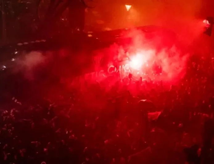 San Mamés Stadium Showcases Electrifying Atmosphere