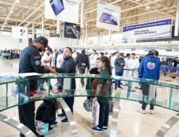 Plan Vuelta a la Patria Brings 109 Venezuelans Home from Miami