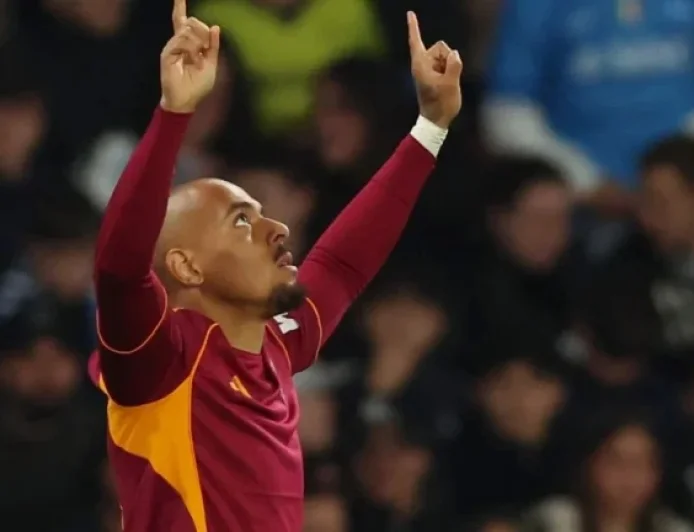 Malen’s Two Goals Not Enough for Roma Victory Against Napoli