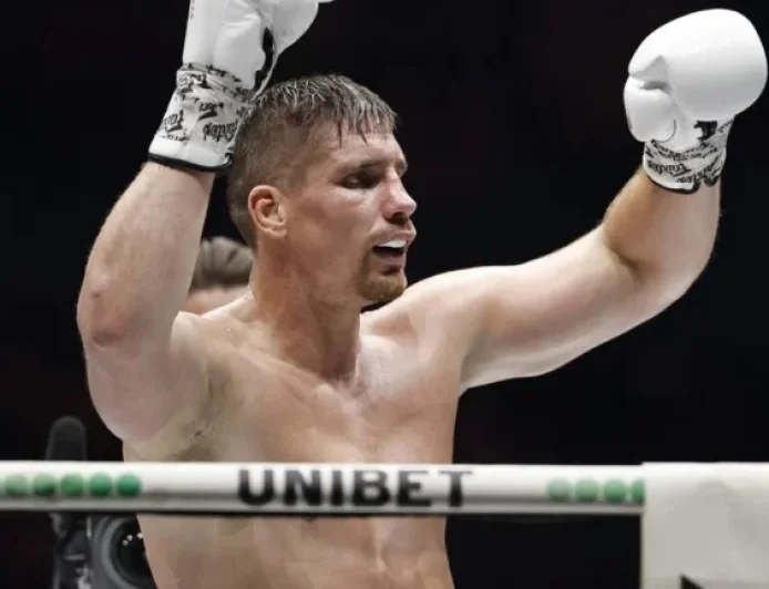 Verhoeven Challenges Usyk for World Boxing Title