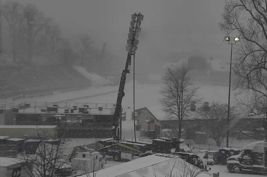 NASCAR Reschedules Bowman Gray Clash to Monday Amid Snowfall