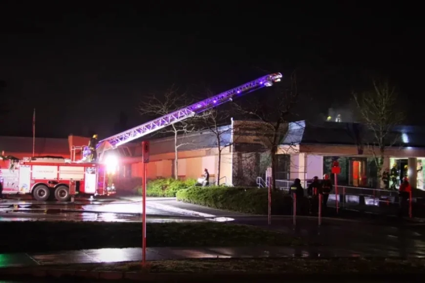 Woodland Park Elementary Engulfed in Fire