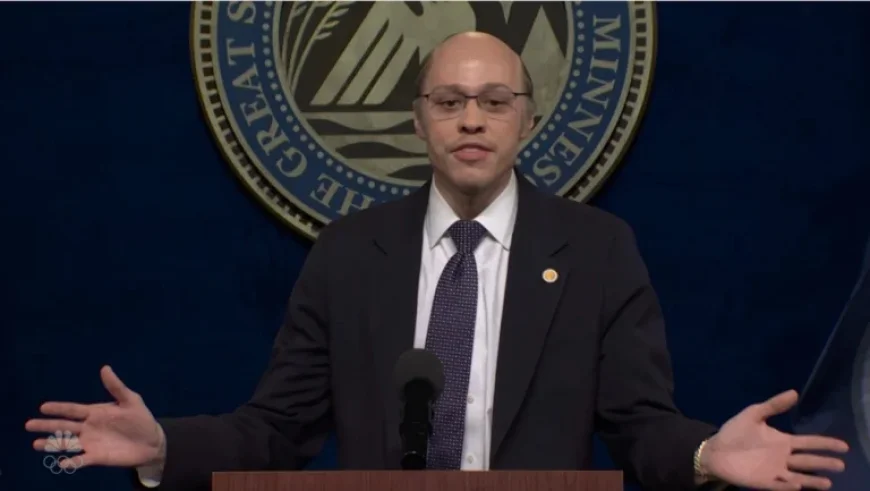 Pete Davidson Addresses ICE Agents on Saturday Night Live Return