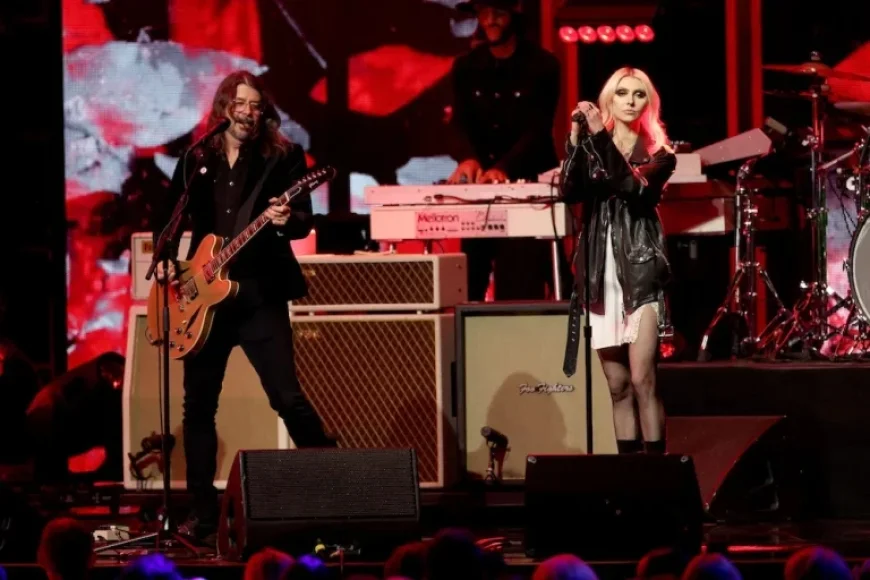 Foo Fighters, Taylor Momsen Perform Mariah Carey’s Secret ’90s Grunge Songs at MusiCares Tribute