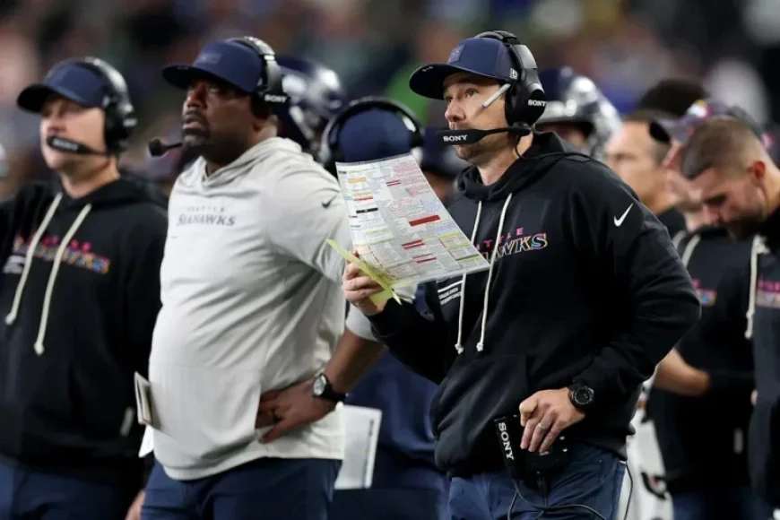 Raiders Conduct Second Interview with Seahawks OC Klint Kubiak