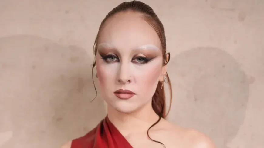 Chappell Roan Debuts Iconic Millennial Bob Haircut