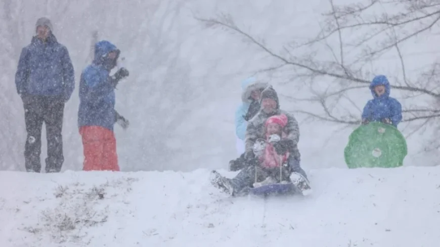 Charlotte Schools Close Monday Due to Snowfall