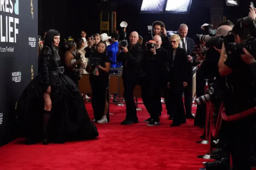 Live Coverage: 2026 Grammy Awards Red Carpet