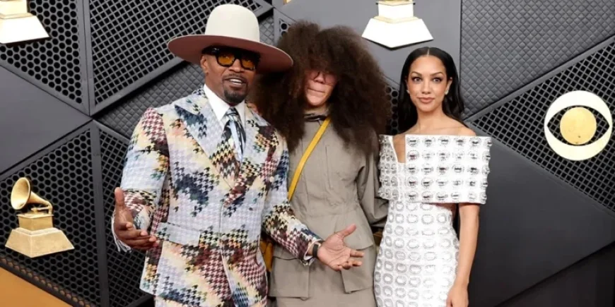Jamie Foxx Shines at 2026 Grammys with Daughters Anelise and Corinne