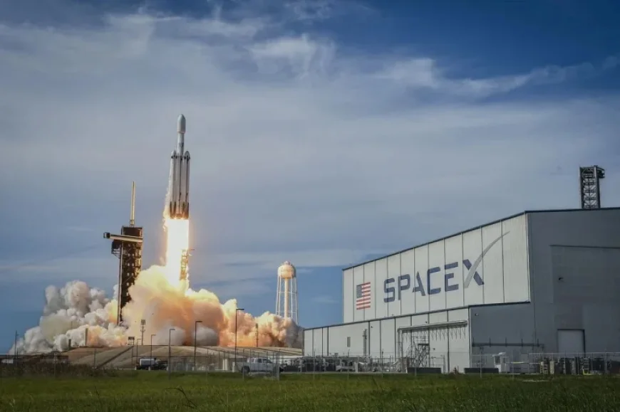 Elon Musk Nears Agreement to Merge SpaceX with xAI