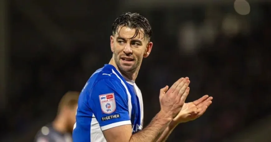 Bristol Rovers Negotiating to Sign Striker Joe Quigley