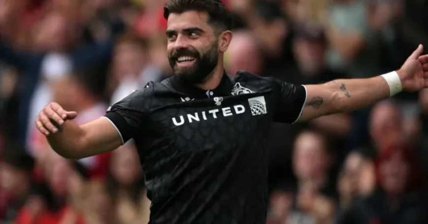 Elliot Lee Joins Doncaster on Loan from Wrexham