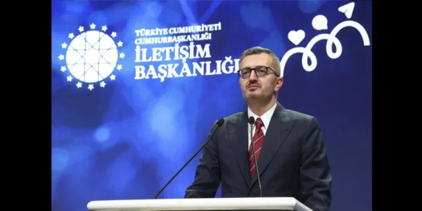 Duran Addresses Social Media Responsibility, Freedom, and Security Panel