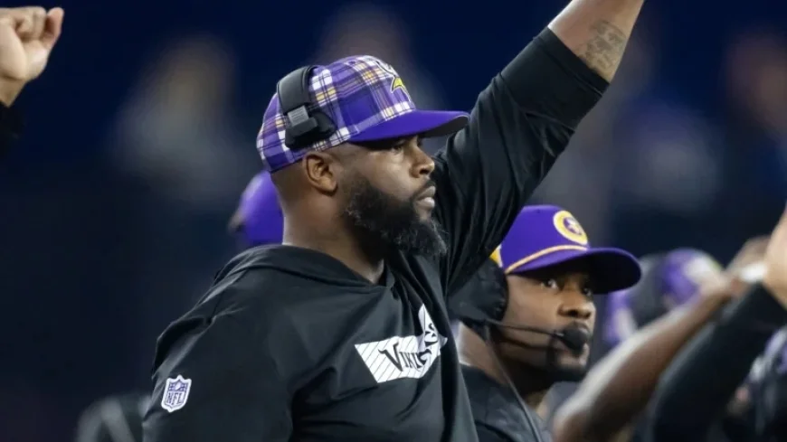 Cowboys Appoint Marcus Dixon as New Defensive Line Coach