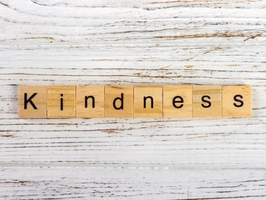 Share Your Good Deed Stories from Greenwich!