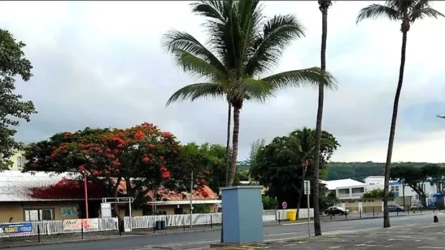 La Réunion Weather Alert: Yellow Vigilance for Strong Winds Continues