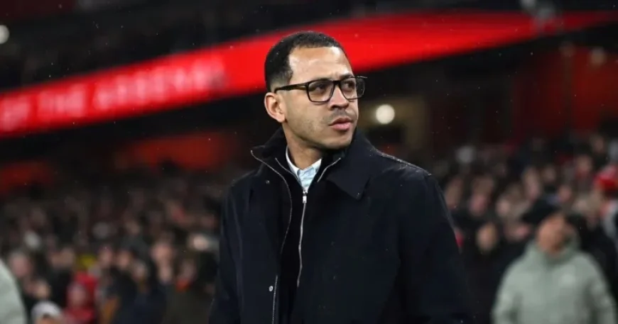 Liam Rosenior’s Fiery Four-Word Rebuke to Arsenal Captured on Camera