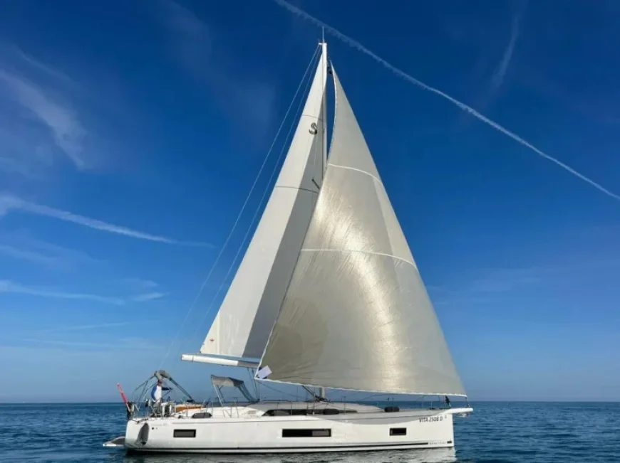 How I Thrillingly Chose and Bought My Dream Boat