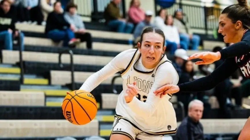 Women’s Basketball Triumphs Over SIUE 82-69 with Dominant Fourth Quarter