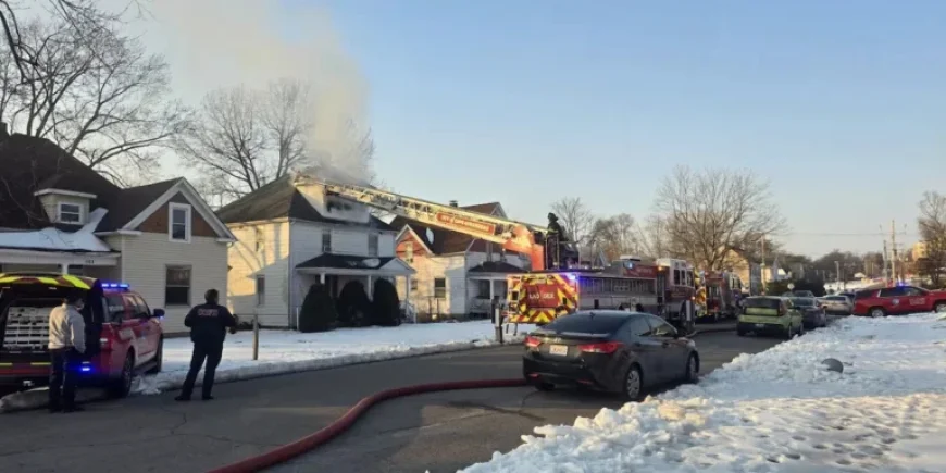 Fire Crews Extinguish House Blaze on S. Henderson Ave, Cape Girardeau