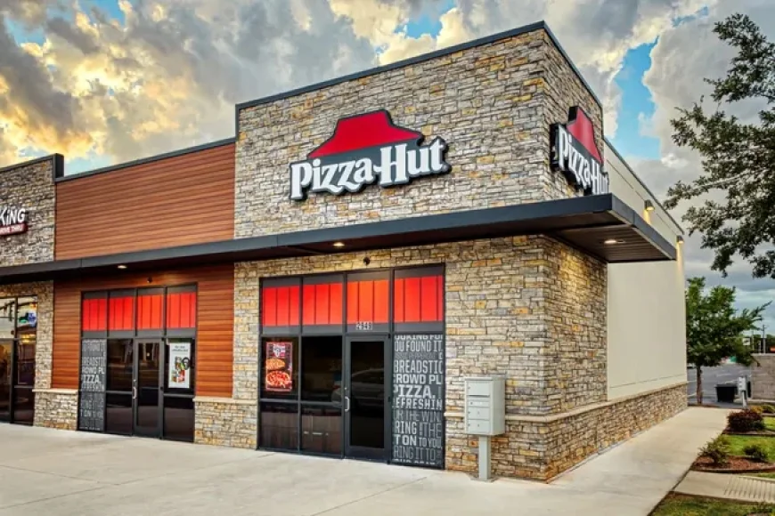 Pizza Hut Shuts Down 250 Locations Nationwide