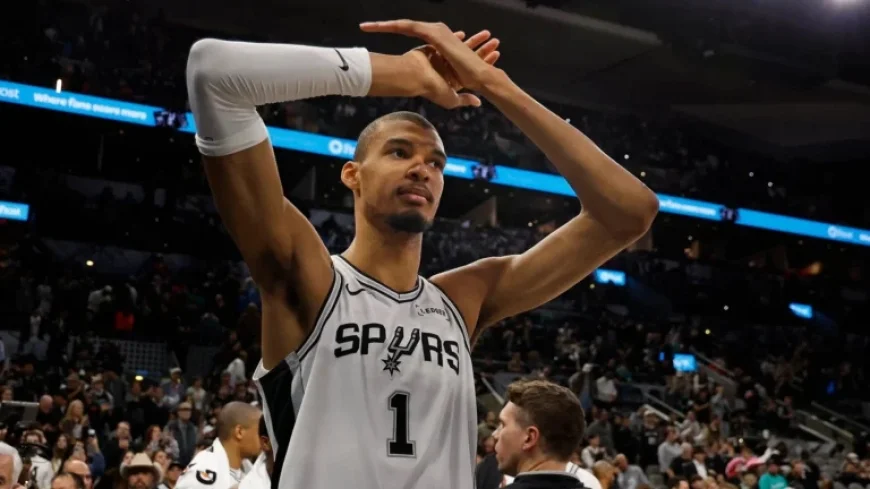 Week 16 Power Rankings: Knicks and Spurs Climb the Ladder