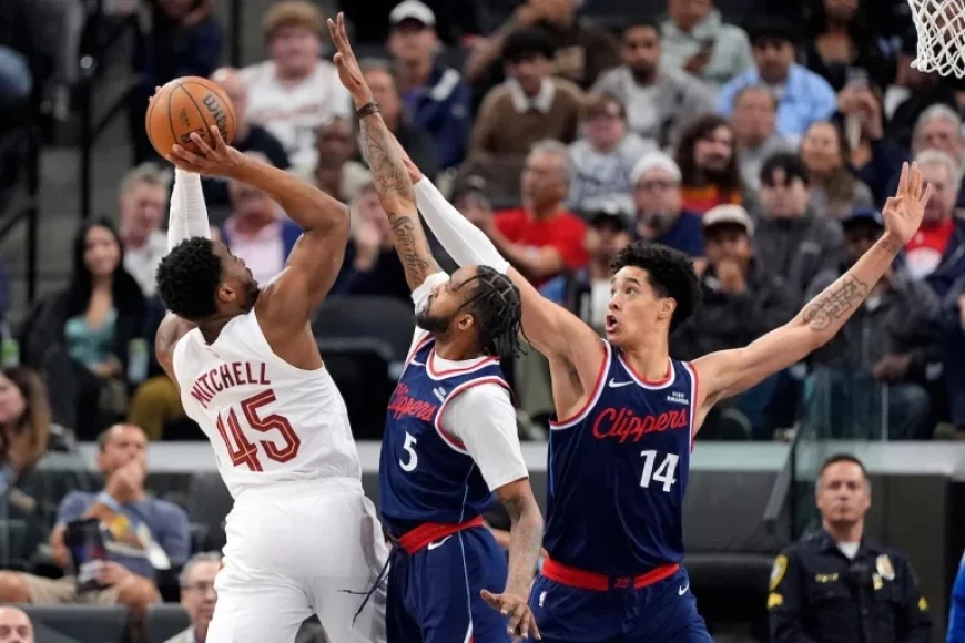 Cavaliers Dominate Clippers 124-91 as Darius Garland Watches Courtside
