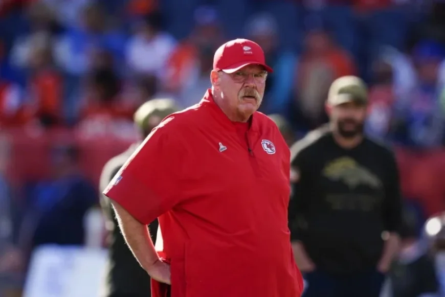 Rob Gronkowski Calls for Harsh Penalty on Andy Reid After Belichick Snub