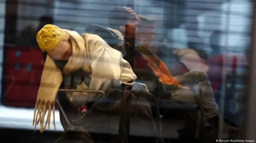 Berlin Airport Suspends Flights for Second Consecutive Day