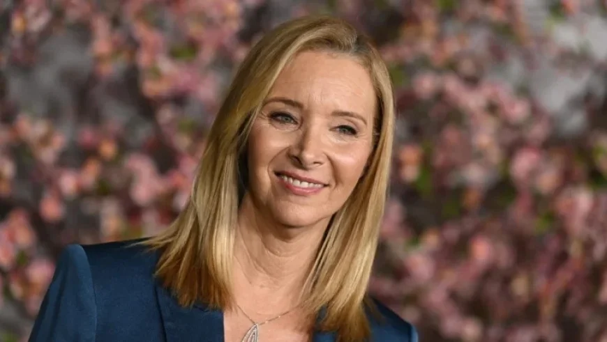 Lisa Kudrow Appeals to Warner Bros. Owners: Preserve Everything