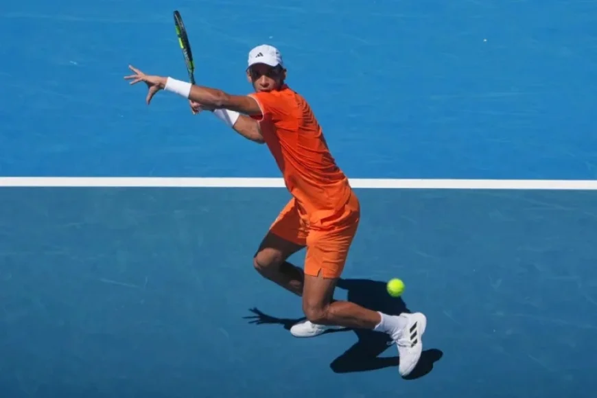 Auger-Aliassime Defeats Wawrinka to Reach Montpellier Quarterfinals