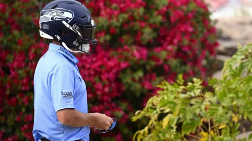Joel Dahmen Wears Seahawks Helmet on WM Phoenix Open Golf Course