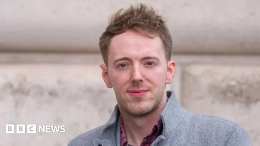 Martin Lewis Warns Graduates Against Unnecessary Student Loan Overpayments