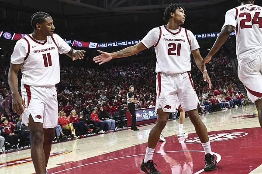 Karter Knox, D.J. Wagner Doubtful for Arkansas vs. Mississippi State Basketball