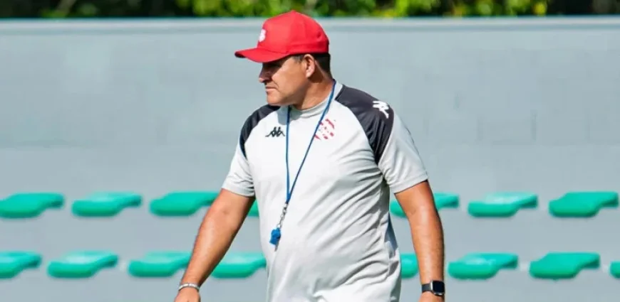 Flávio Tinoco Rallies Alvirrubra Fans for “Bangu Day” Event