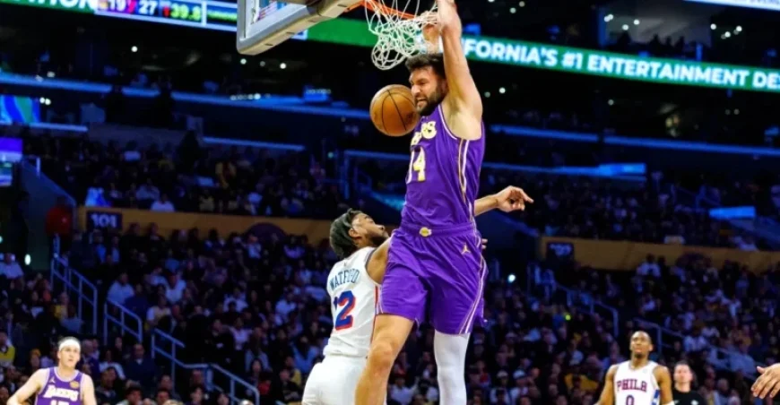 Marcus Smart Praises Maxi Kleber as ‘Ultimate Professional’ After Sixers Win