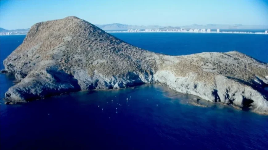 Environmentalists Demand Increased Protection for 23 Murcian Coastal Islands