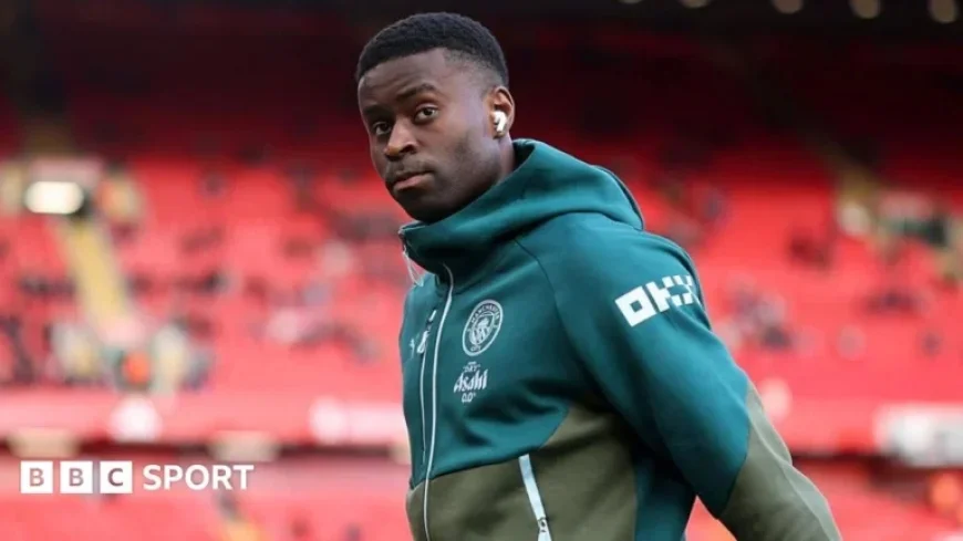 Liverpool Faces Manchester City: Live Updates and Team News