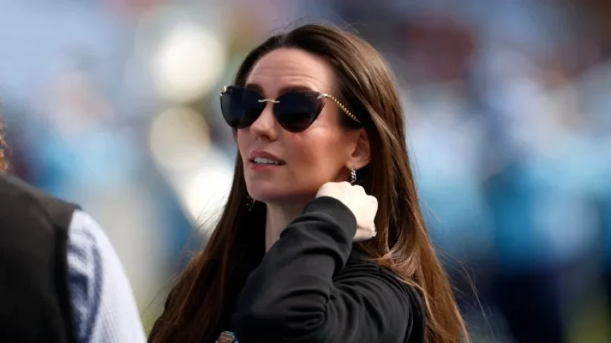 Jordon Hudson Teases Robert Kraft with “Orchids of Asia” Shirt