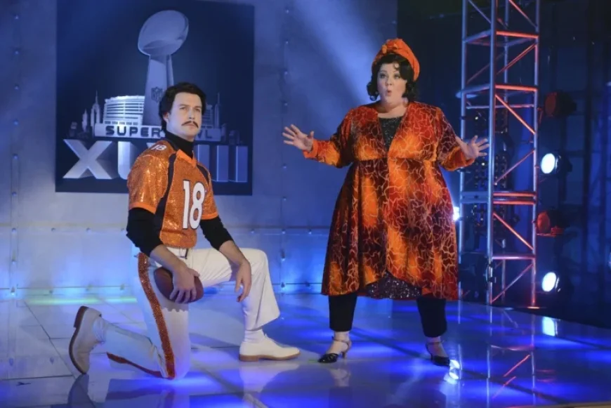 Melissa McCarthy Shines Singing in SNL’s Broadway Super Bowl Halftime Show