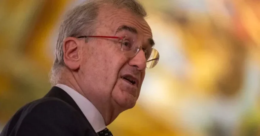 Bank of France Chief’s Sudden Exit Fuels Suspicion Among Macron’s Critics